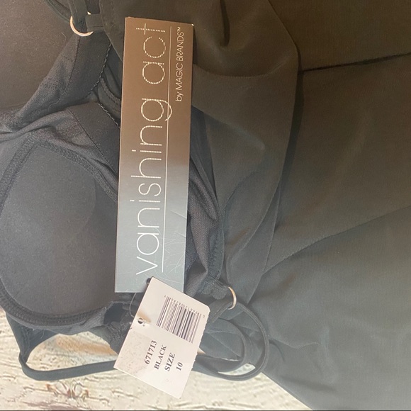 Vanishing Act Tankini Swim Top - Picture 4 of 8